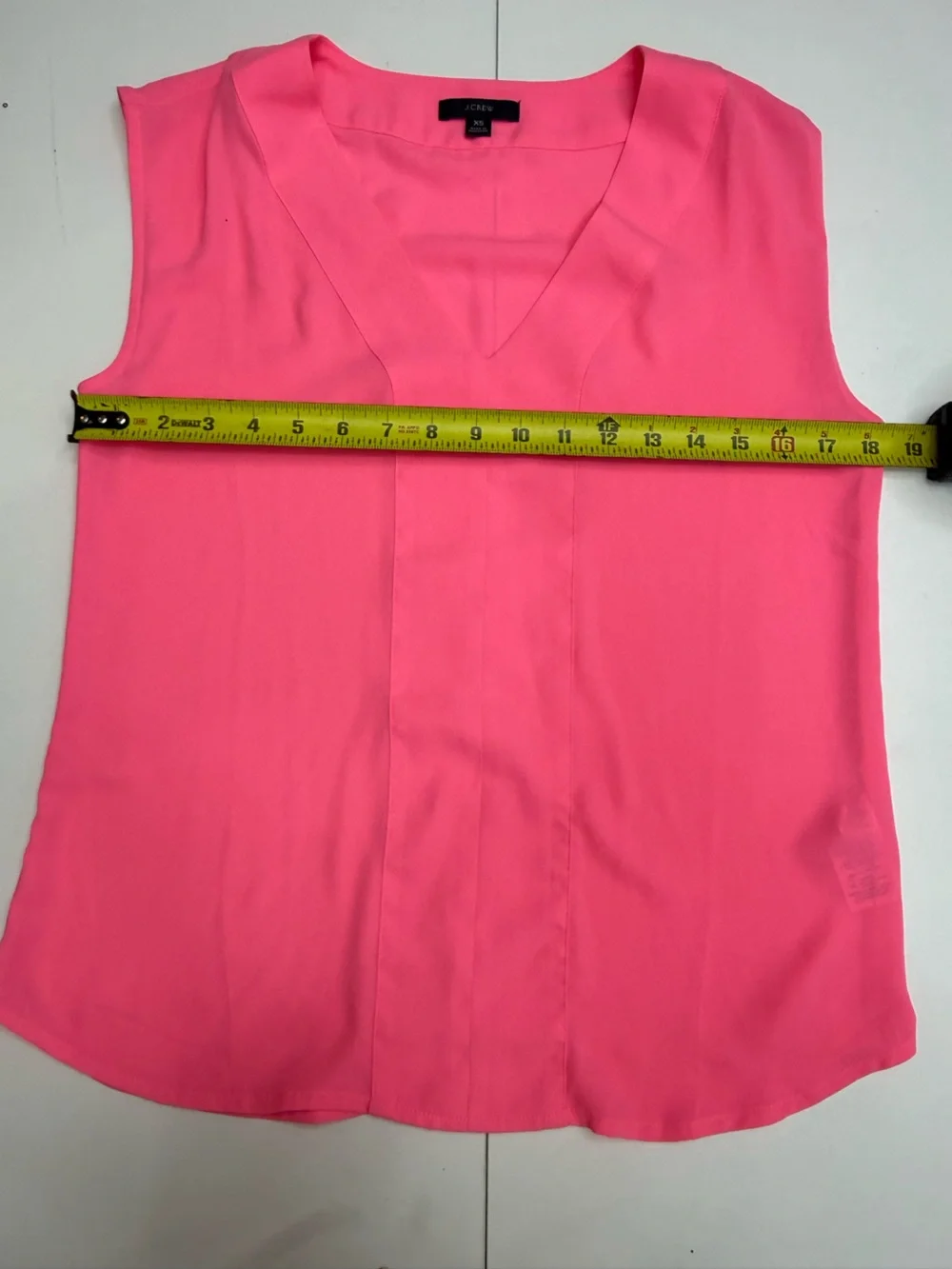 J. Crew Sleeveless V-Neck Camisole in Hot Pink size XS